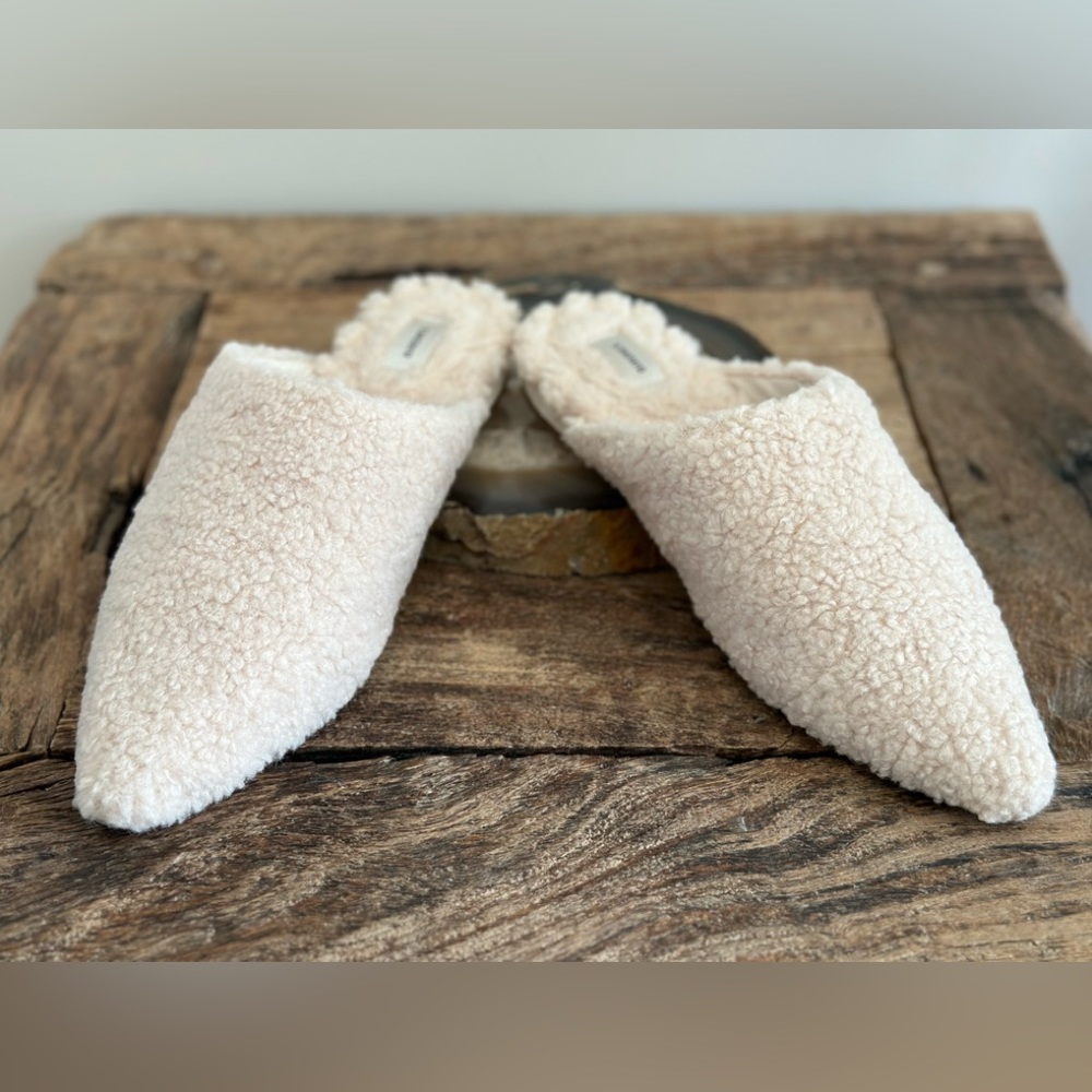 Birdies Sz 8.5 The Lark Faux Ivory Shearling Original Box - Picture 3 of 5